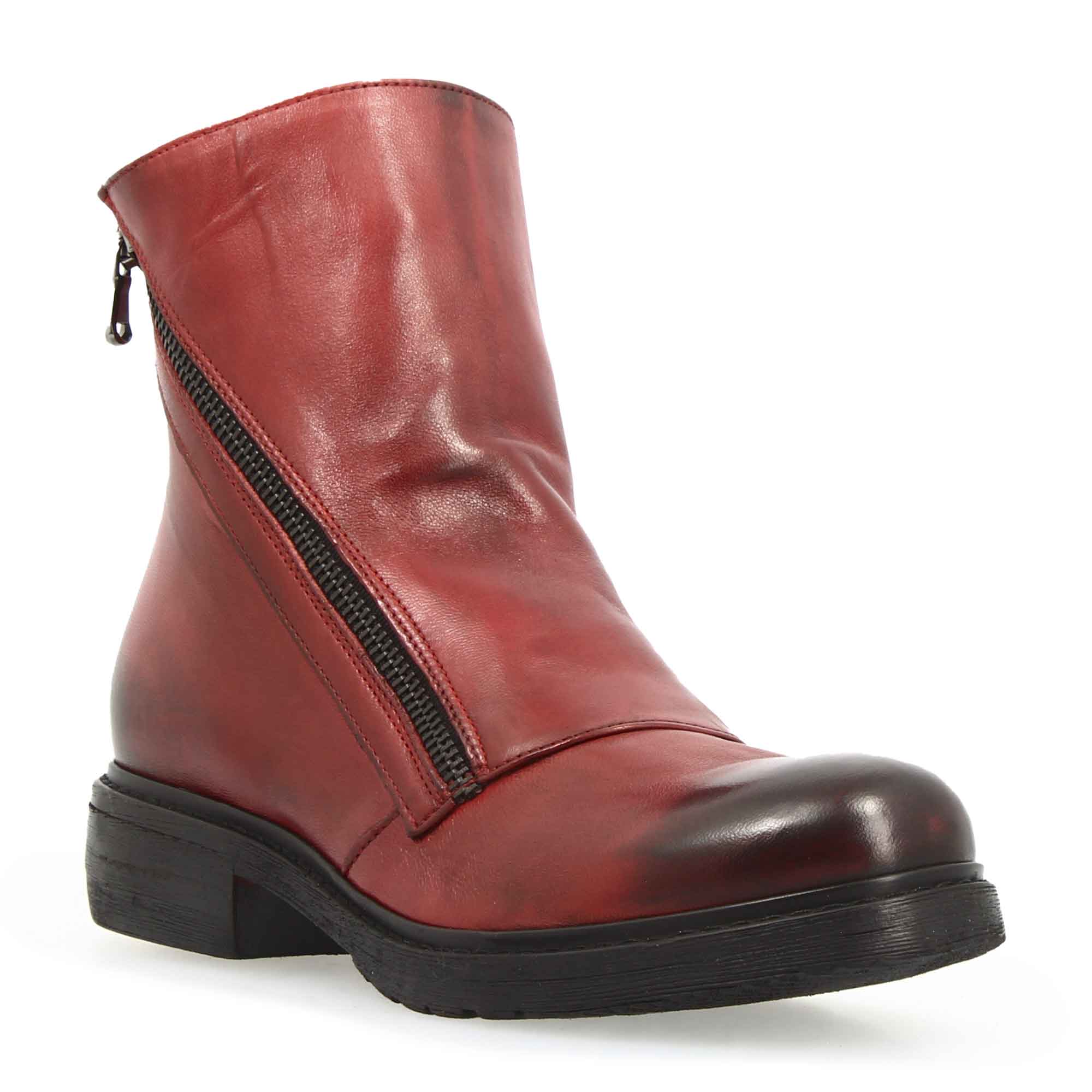 Women's red washed leather ankle boot with double zip