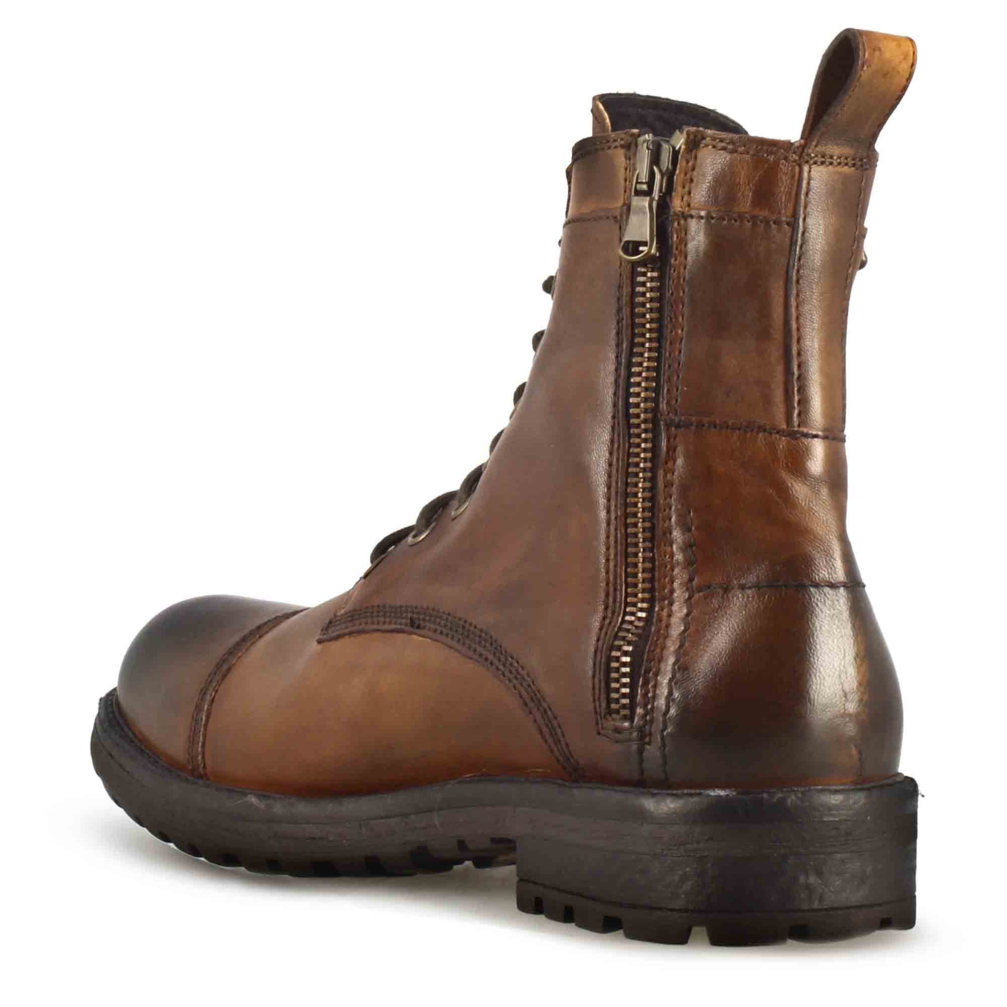 Brown leather amphibian with laces and zip