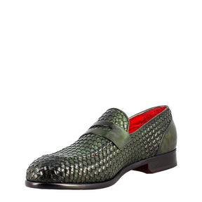 Elegant men's green moccasin in woven grain leather