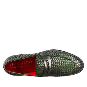 Elegant men's green moccasin in woven grain leather