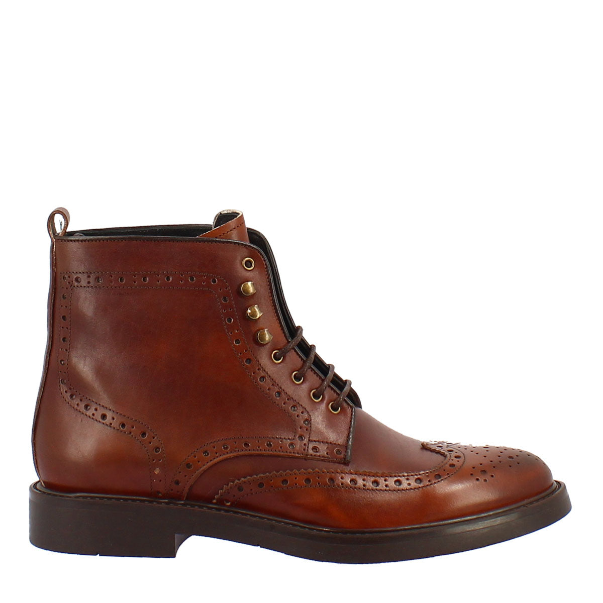 Men's brogue derby ankle boot in brown leather with rubber sole