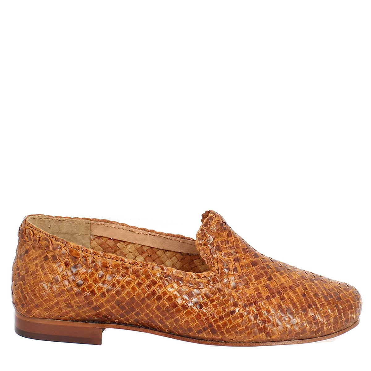 Women's loafers in brown woven leather