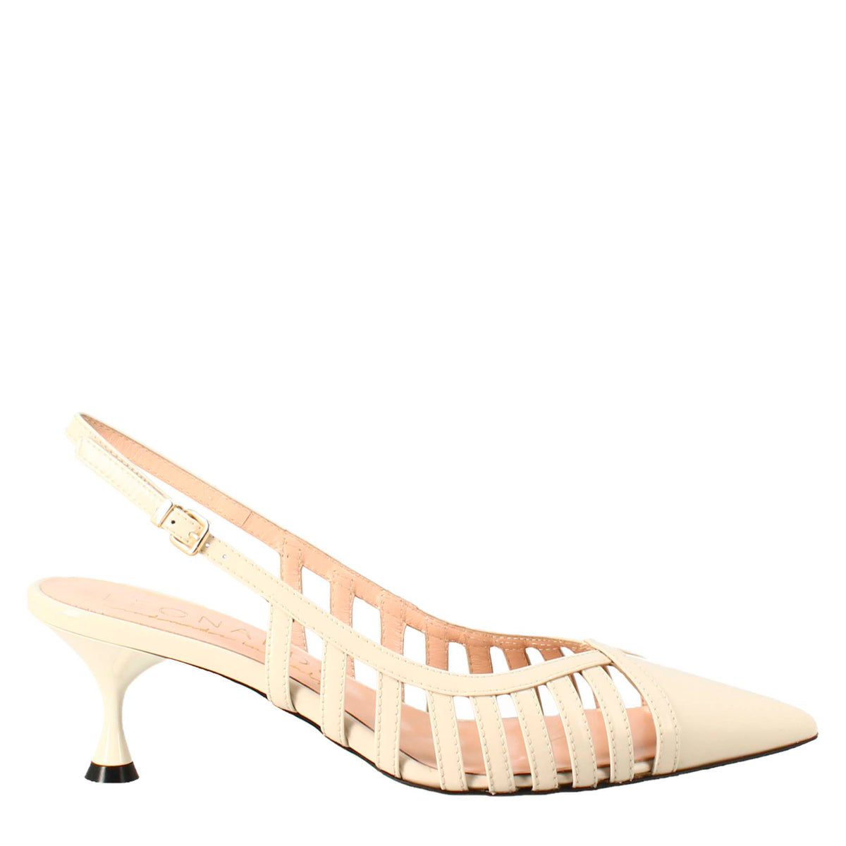 Women's décolleté in beige patent leather with pointed toe