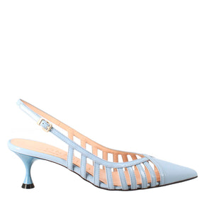 Women's décolleté in light blue patent leather with pointed toe