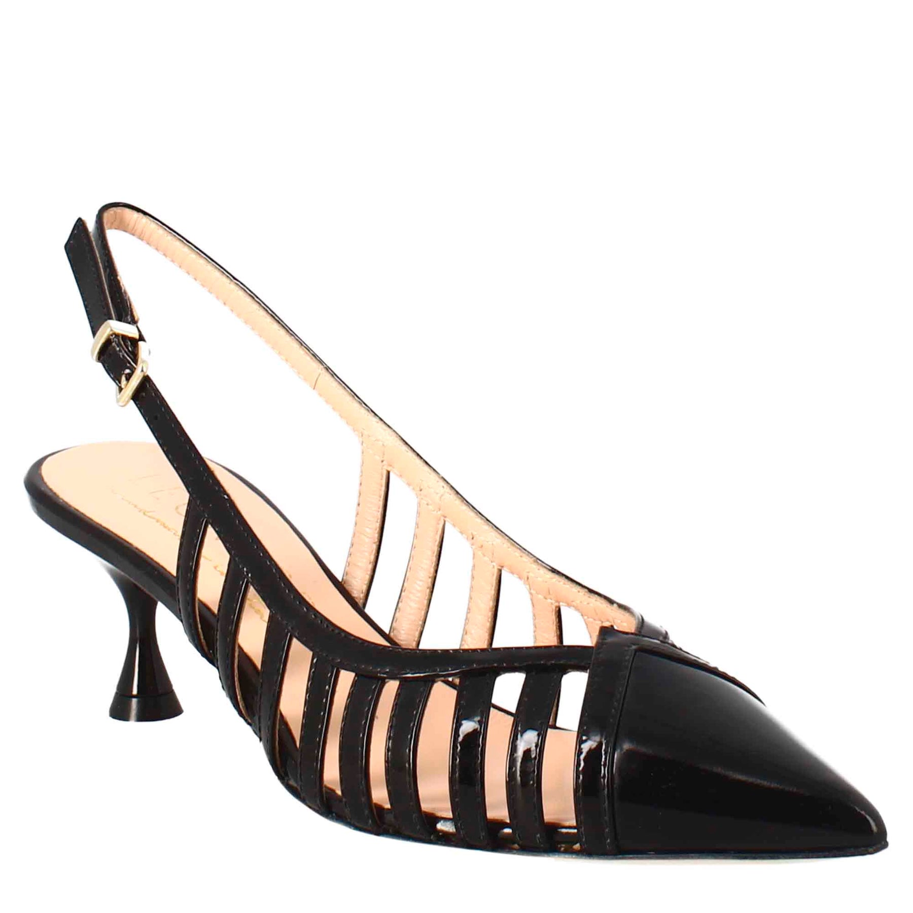 Women's décolleté in black patent leather with pointed toe