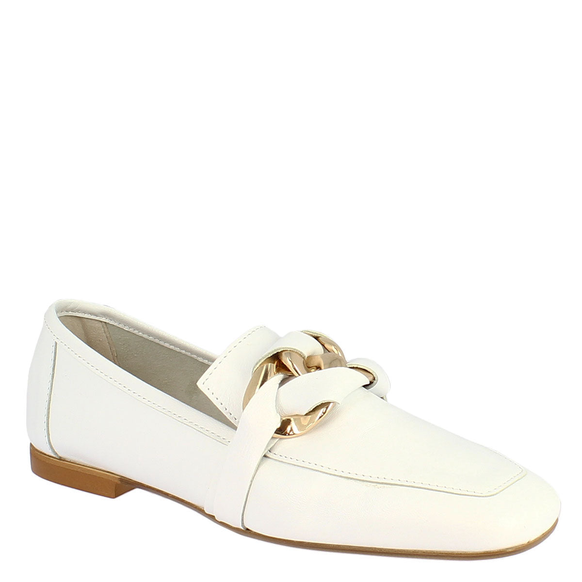 Women's moccasin in white calf leather handmade with decorated clamp.
