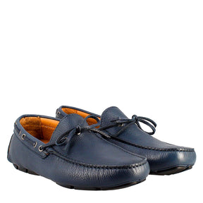 Tubular moccasin with laces for men in blue leather