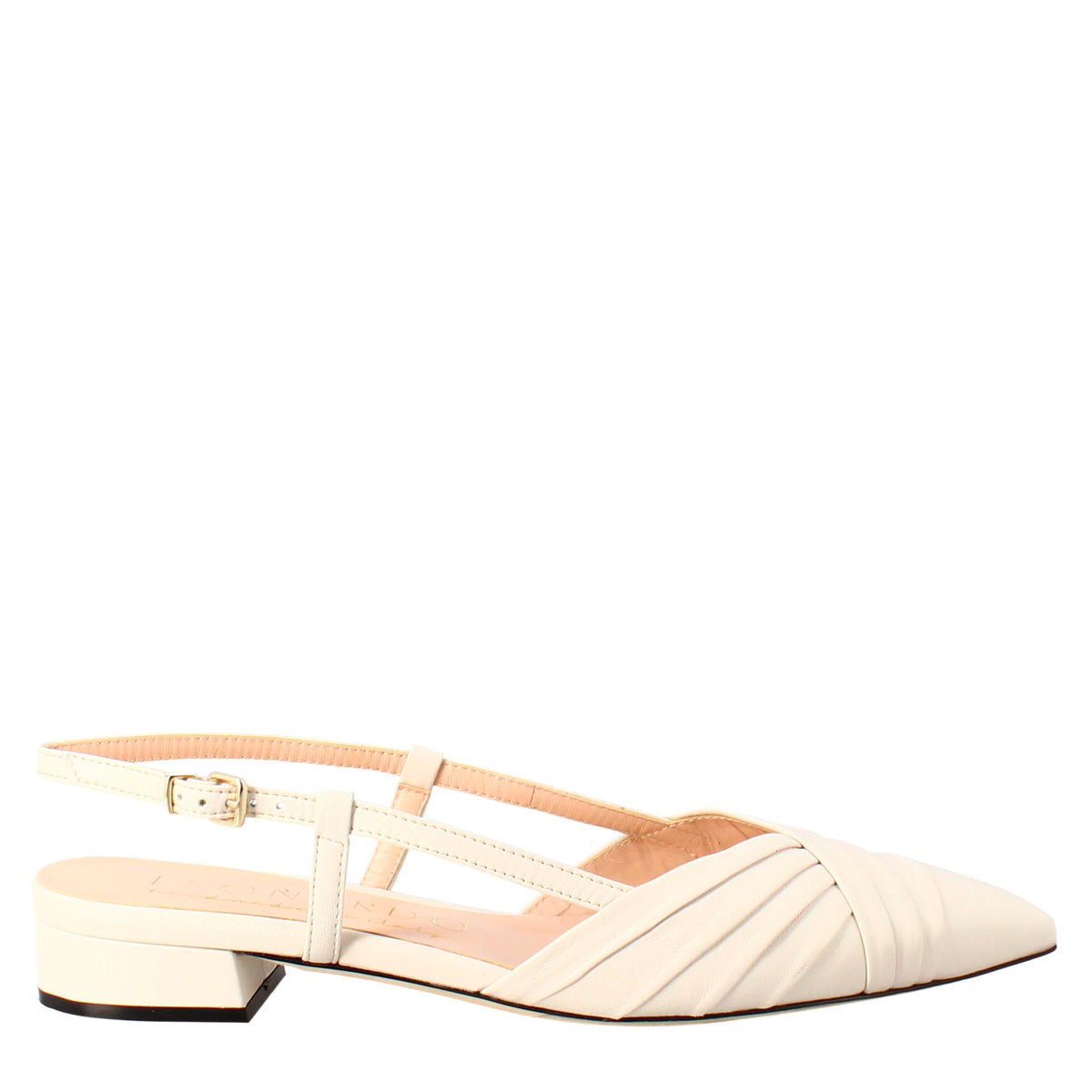 Woman's pointed toe medium heel closed sandal in beige pleated leather