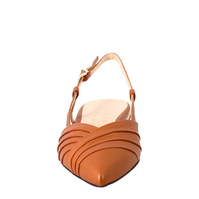 Woman's pointed toe medium heel closed sandal in brown pleated leather