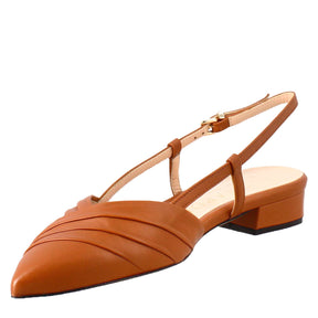 Woman's pointed toe medium heel closed sandal in brown pleated leather