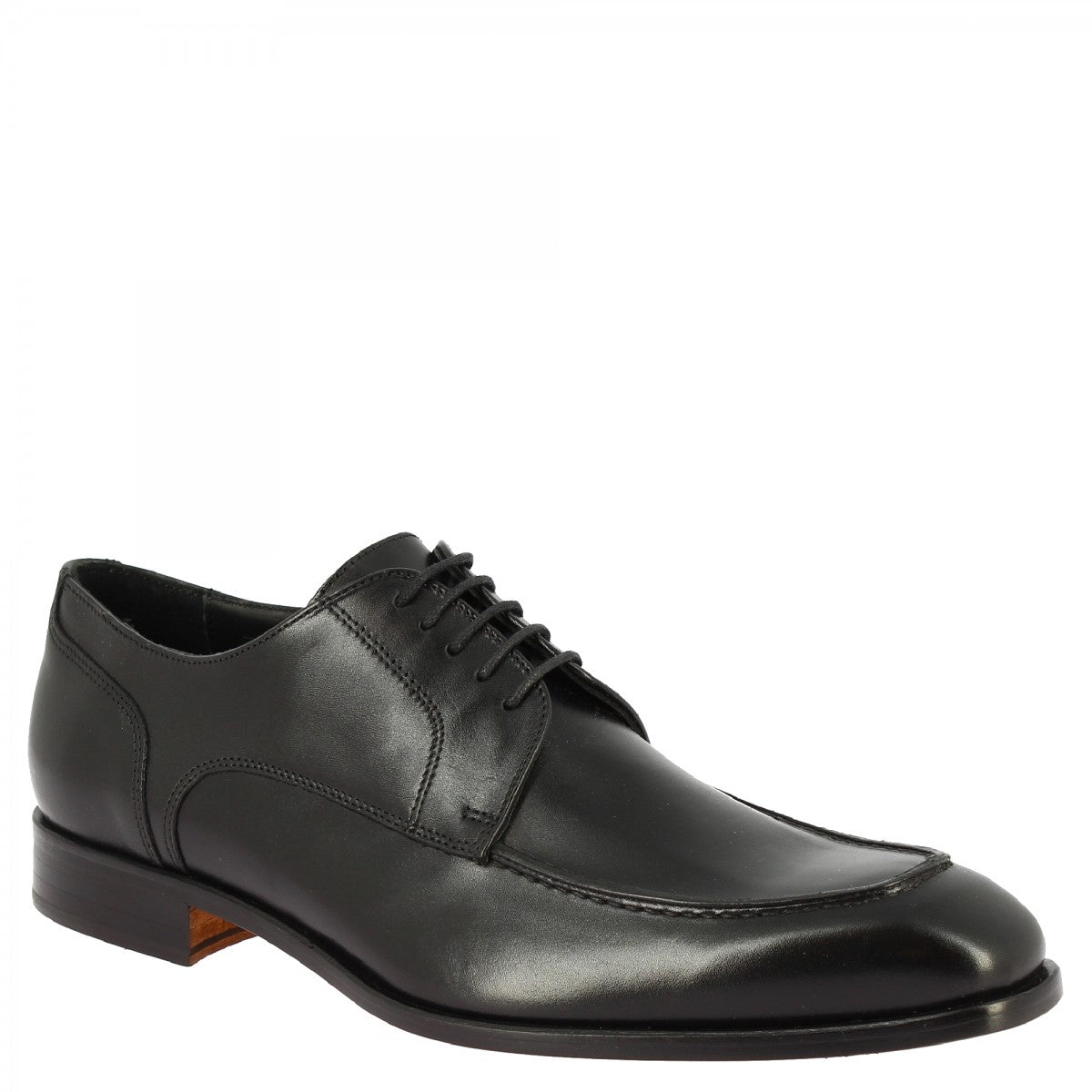 Men's handmade lace-up shoes in black calf leather