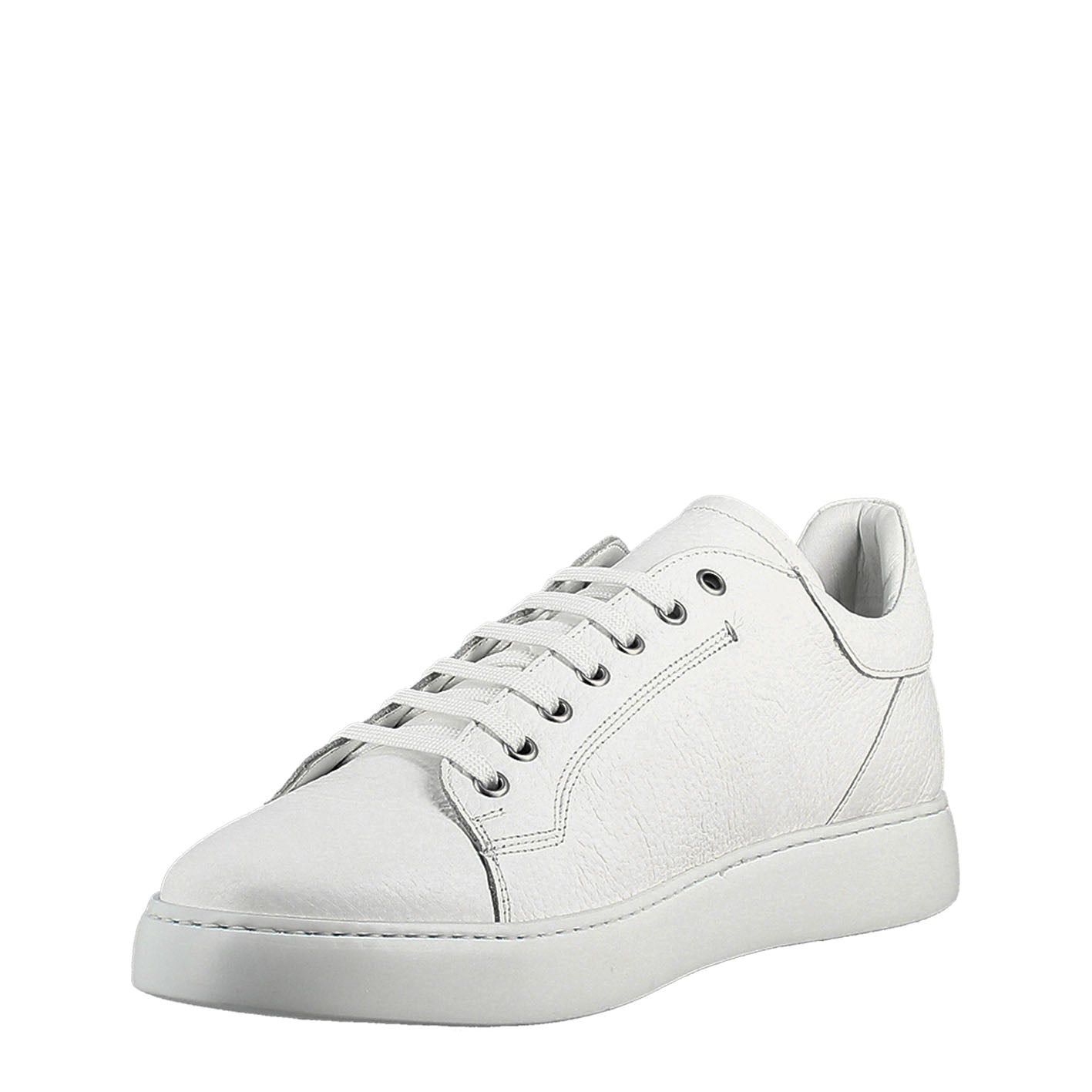 Sneaker bianca elegante da uomo in pelle liscia - LeonardoShoes