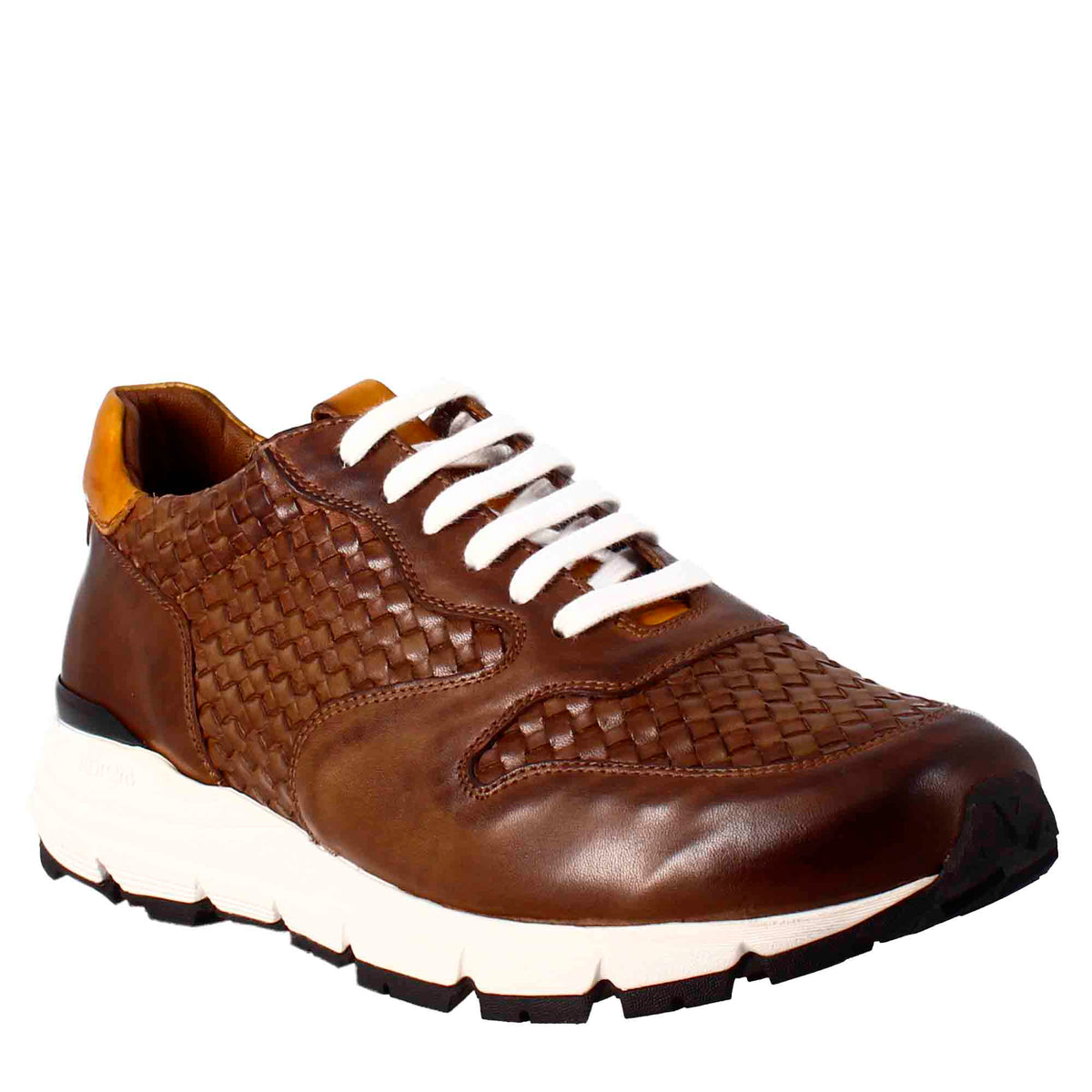 Elegant dark brown sneaker for men in woven leather 