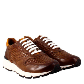 Elegant dark brown sneaker for men in woven leather 