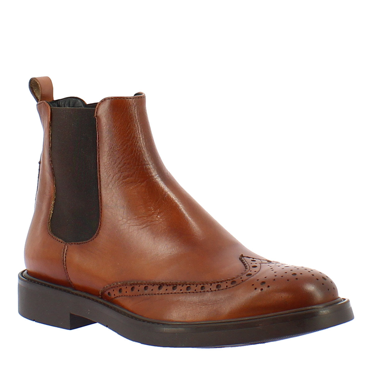 Chelsea boot in tan leather with rubber sole