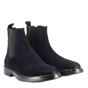 Chelsea boot in blue suede with rubber sole